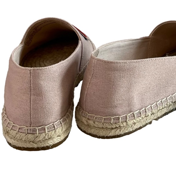 Espadrilles with Face Patches - Picture 4 of 5